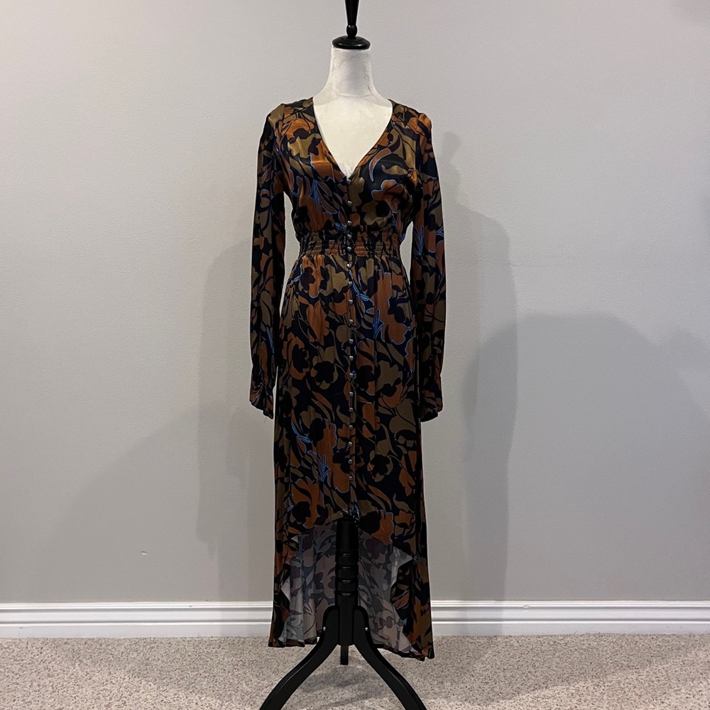 Shyanne Black and Brown Floral Long Sleeve Dress. Size S
